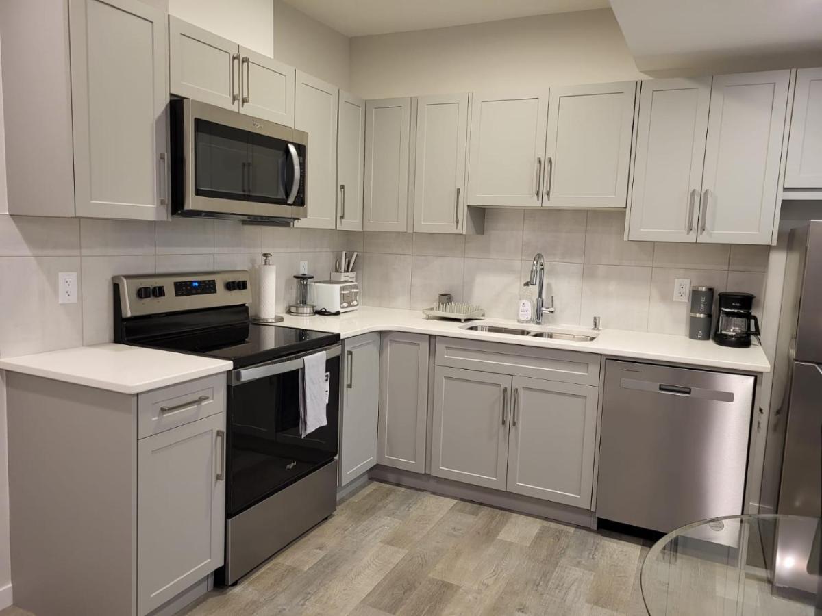 Modern 2 Bed Urban Retreat Apartment